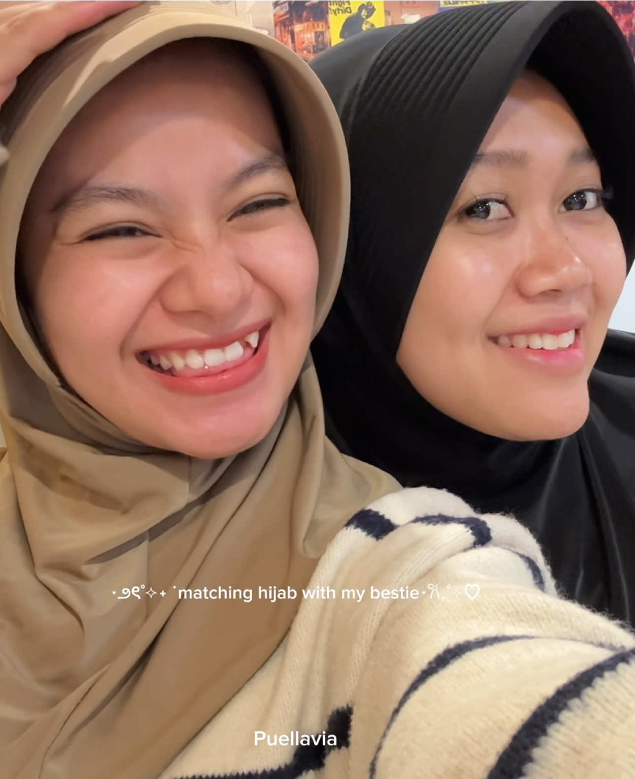 Matching hijab with bestie🎀✨ 