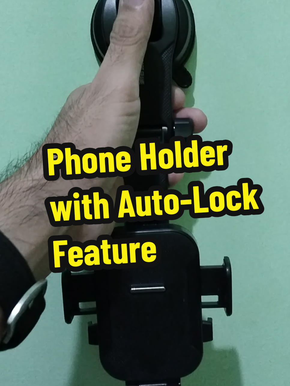 360 Degrees Rotatable Car Phone Holder with Auto-Lock feature #phoneholder #cellphoneholder #carphoneholder #phoneholderautoclamping #mobileaccessories 