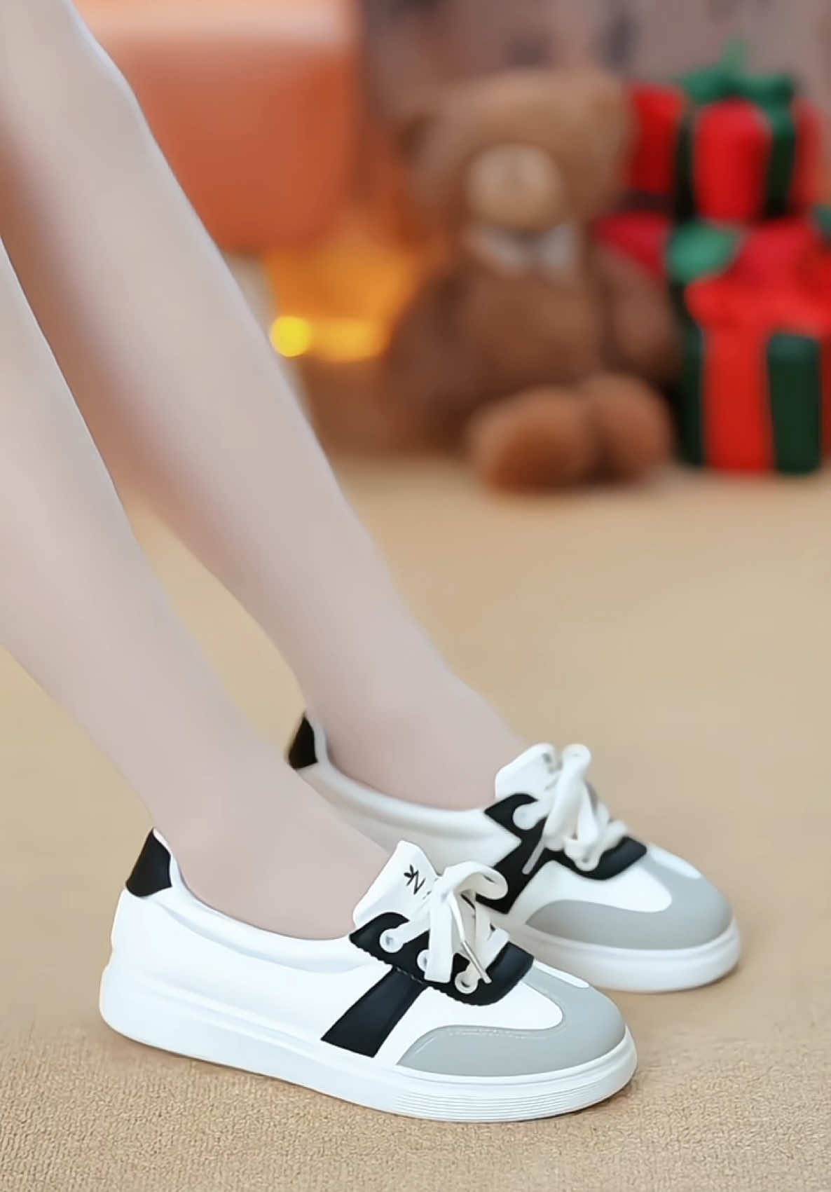 Giày thể thao cân mọi phong cách #giaynuthoitrang #giaythethao #giaynu #giaydep #giayxinh #xuhuong 