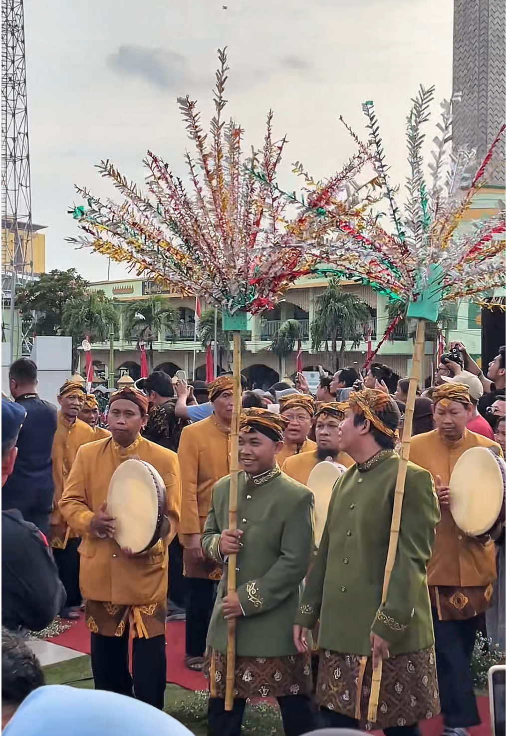 Kira kira puasanya mulai tanggal berapa nih                                            #semarang #fyp #dugderansemarang 