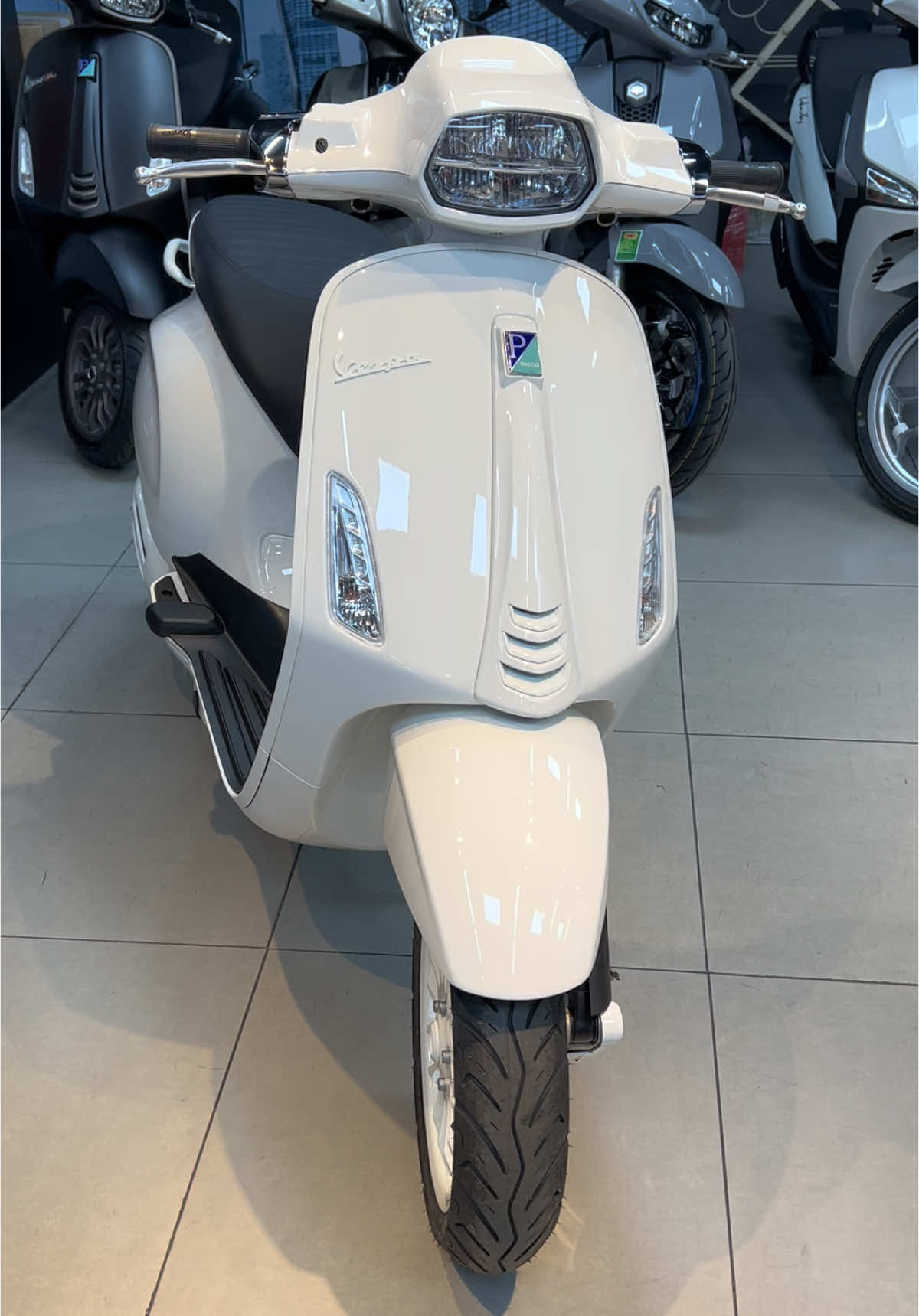 Sprint S150 Design Full trắng ❤️‍🔥 #xuhuong #vespasprint #vespasprint2025 #vespa #sprint 