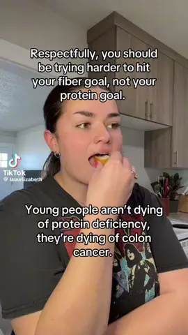 Fiber needs Protein’s PR team 👀 we couldn’t agree more with @Lauren | Nutrition 🥦🥬🥕🥗  #fiber #protein #health #dietician #healthtips #highprotein 