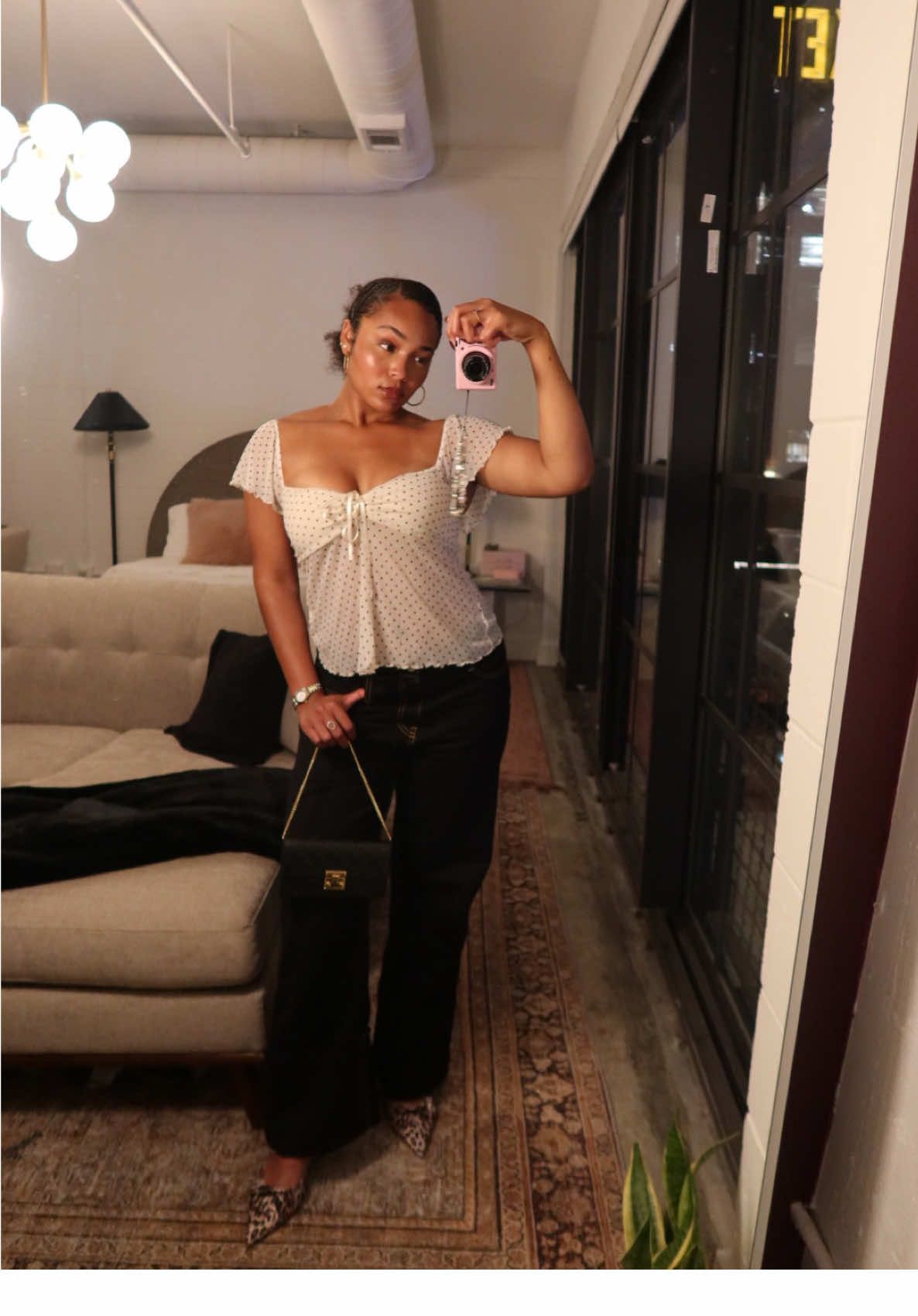 Pre dinner selfies always #dinneroutfit #g7x 