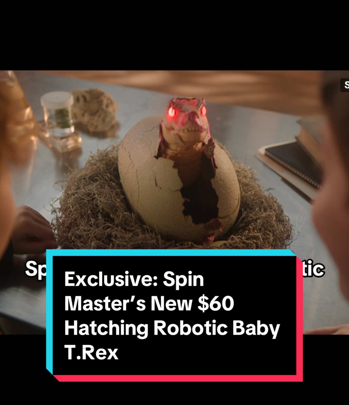 Push! Puuush! Will you spare no expense for the hatching T.Rex? 👀🦖 #spinmaster #babytrex #dinorobot #trex #dinosaur #jurassicworld #toyfair #hatchimals #primalhatch @Bridget Carey 