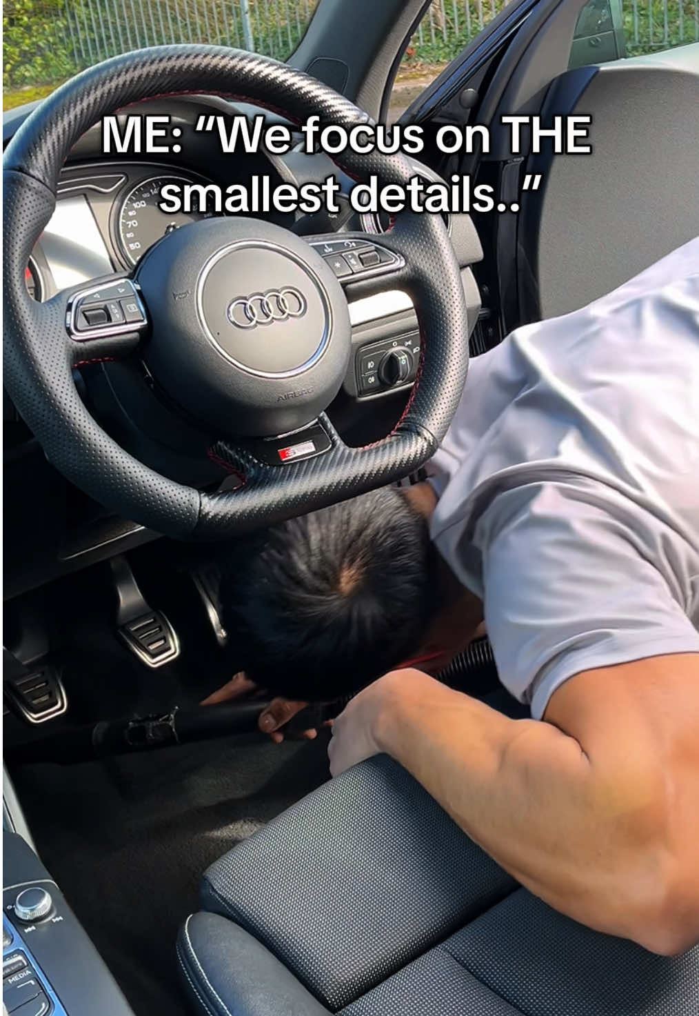 currently vacuuming the clutch and fly wheel.. #cardetailing #cardetailer #relatable #foryouu #fyp 