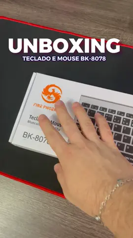 📦✨ UNBOXING do Kit Teclado & Mouse Sem Fio BK-8078! 🚀 Chega de fios atrapalhando seu setup! Testamos esse kit recarregável, silencioso e com conexão 2.4G e bluetooth, ultra estável. 💡 Destaques: ✅ Bateria de longa duração ✅ Digitação confortável e silenciosa ✅ Design moderno e minimalista 🔥 Disponível por apenas R$87,99! Corre garantir o seu! O link está na bio #Unboxing #TecladoSemFio #SetupMinimalista #HomeOffice #Gamer #Promoção #luukyoung 