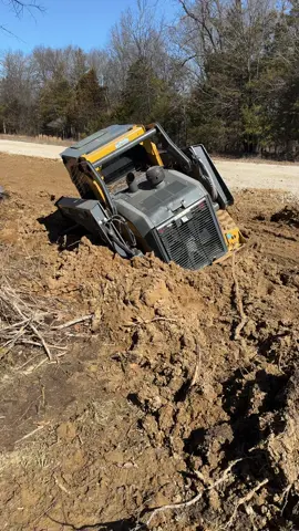 Whoops#heavyequipment #operator #SmallBusiness #bluecollar #deere #skidsteer 