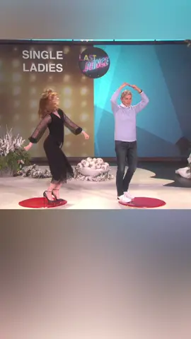 I challenged Emma Stone to a dance-off. #theellenshow #emmastone #dancechallenge #lastdance #game #flashbackfriday 