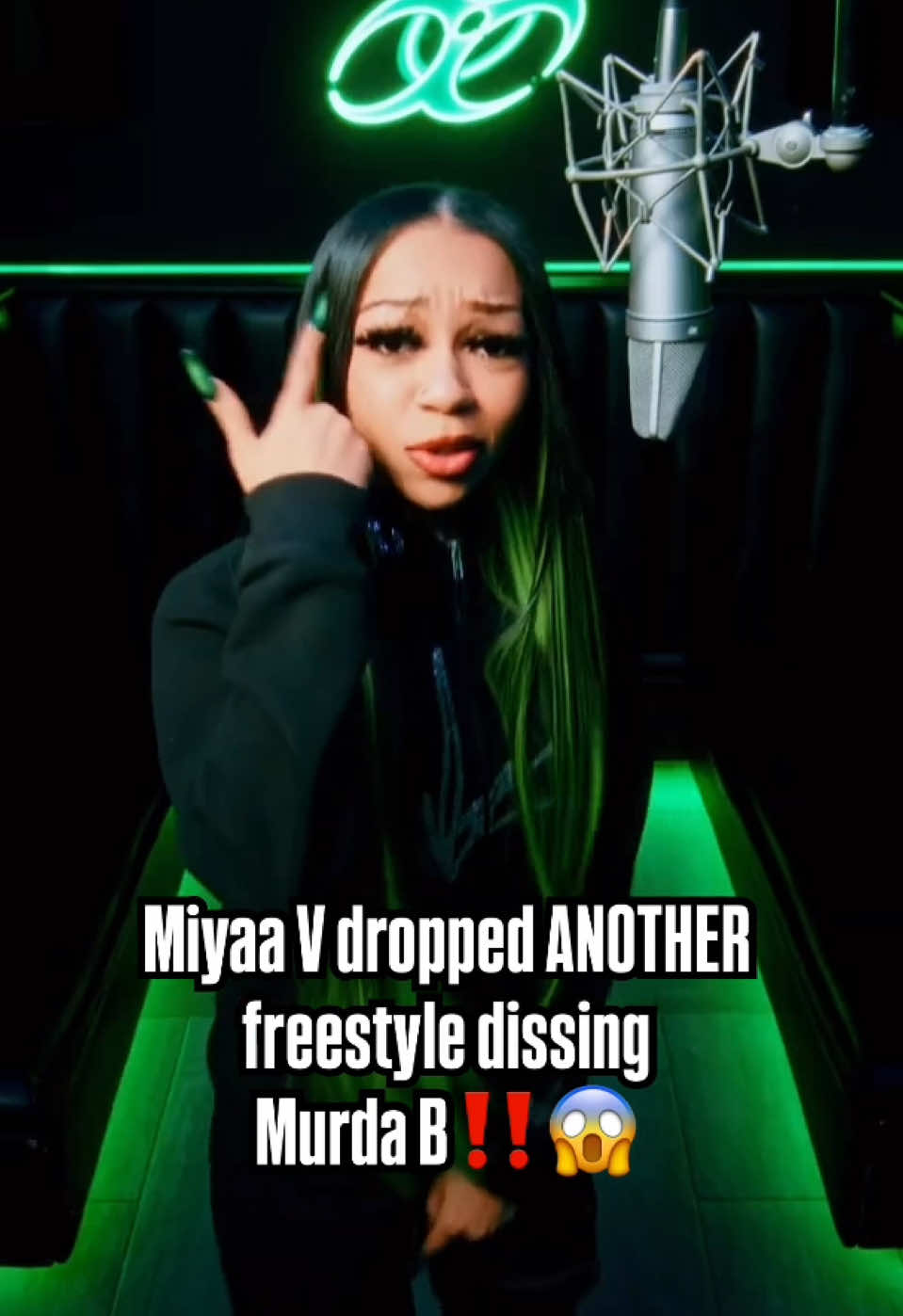 @MIYAA V 💚👑 responds to Murda B dissing her‼️😱 (via @DOOMSDAY ☣️) Hashtags: #MiyaaV #MurderMurda #DoomsdayFreestyle #LivePerformance #Viral #ViralVideo #Trending #TikTok #ForYou #FYP #FYF #ForYouPage #ForYouFeed #ViralTikTok #TikTokViral #Trend #TrendingSong #ViralSong #MiyaaVEdit #MiyaaVEdits #MurdaB #Diss #MurdaBDiss #DissTrack #DrillHype #DrillHypeENT #NewMusic #Drill #FreestyleRap #FemaleRap #Rap #FreestyleRap #RapFreestyle #Music #DrillRap #NYDrillRap #DrillMusic #ViralVideos #NYDrill #NYCDrill #NYDrillMusic #NYCDrillMusic #BronxDrill #BronxDrillMusic #JerkDrill #JerkDrillMusic #NY #NewYork #NYC #NewYorkCity #MusicLife #RapCulture #FemaleRapper #FemaleRappers