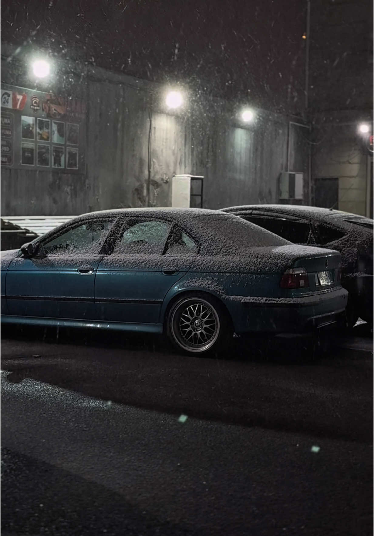 #e39 #atlantisblue 