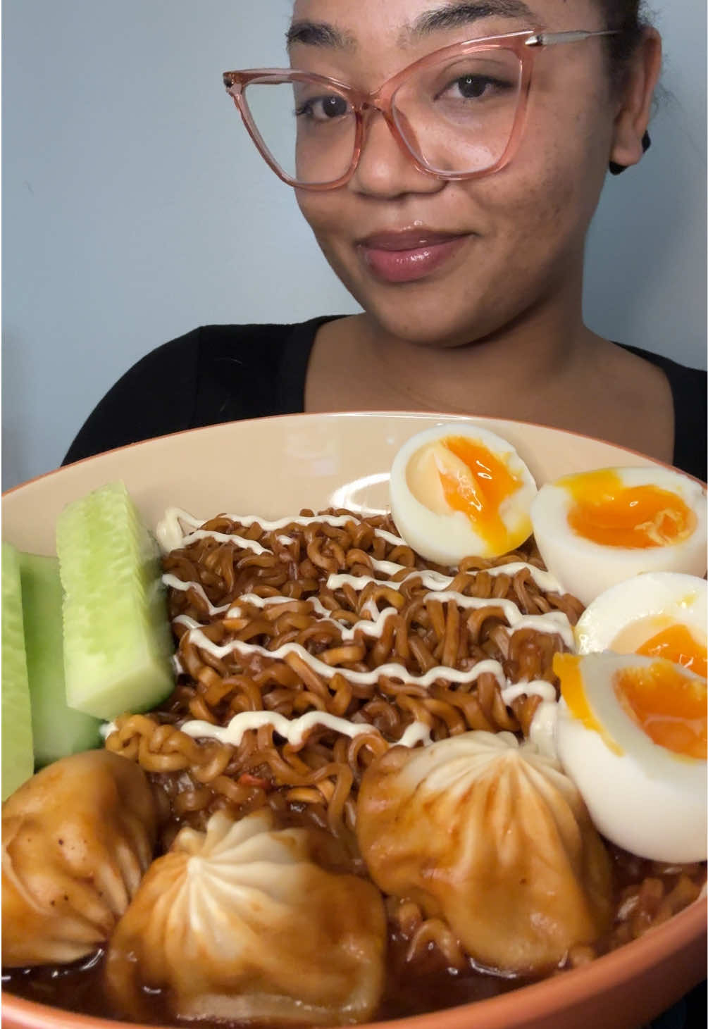 Remember to fuel your body with food you love 🫶🏽 Jjajang Buldak ramen 🍜 @Buldak @samyangfoods #buldak #buldakramen #jjajangmyeon #foryoupage #fyp #fypシ #fypシ゚viral #parati #creatorsearchinsights #samyang #blackgirl 