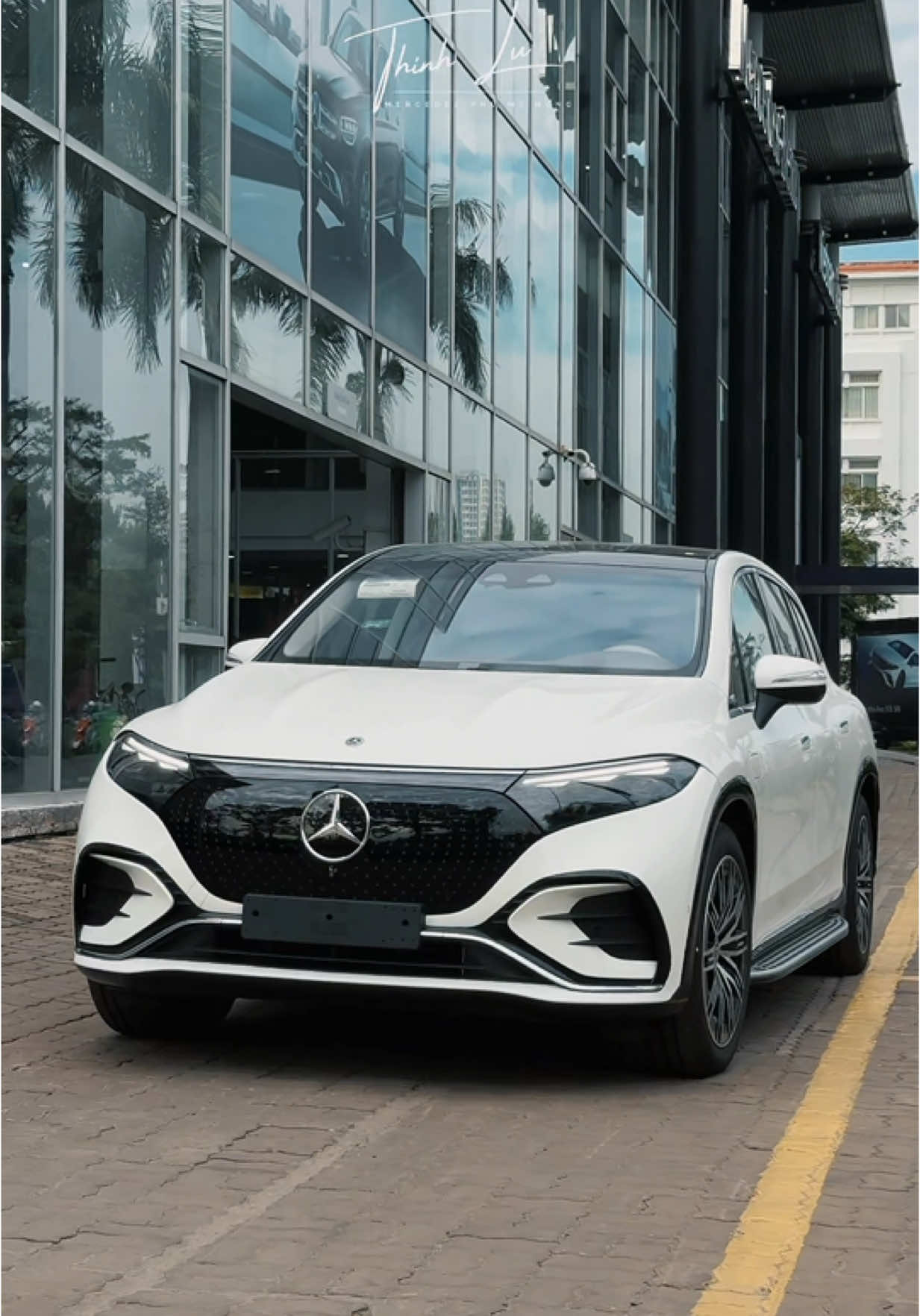 Mercedes EQS500 SUV 7 chỗ nhập Mỹ chạy hơn 616km chỉ với 1 lần sạc #mercedes #eqs #eqs500 #thinhlumercedes #trend #2025 