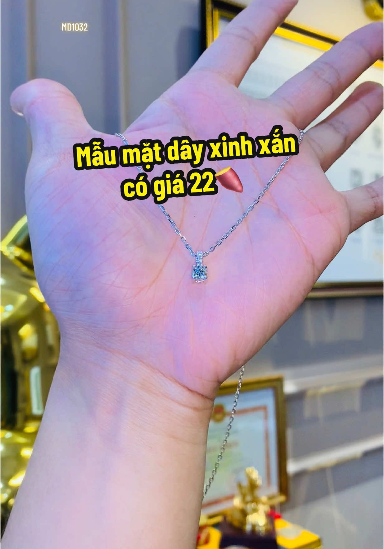 Mẫu mặt dây 1 viên chủ, đơn giản nhẹ nhàng của chị em 🤩 #tâmluxury #matdaychuyen #kimcuongthiennhien #xuhuong #thinhhanh #viral #trend #đẹp 
