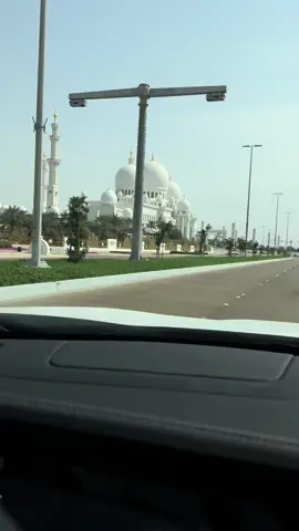 Beshak❤️#ramadan2025 #fupシforyou #abudhabi #uae🇦🇪 #sheikhzaidmosque 