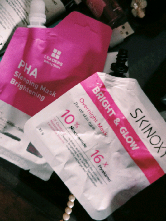 Review of Thai skincare items 😘 First is, SKINOXY Bright & Glow Overnight Mask. Second is, LEADERS INSOLUTION PHA Sleeping Mask Brightening. These were purchased from a Favebook page Imported Zone.  #capcut #skincaretips #skincareroutine #skincare #bdblogger #bdtiktokofficial #bdcommunity🇧🇩🔗 #bdcommunity 