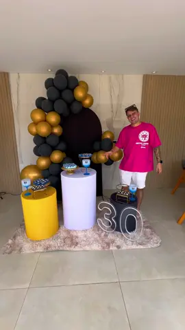 🎊QUANTO GASTAMOS NA MINHA FESTA DE 30 ANOS 🍾 A festa foi inesquecível e vivemos momentos incríveis! Valeu cada centavo 👏🏻 Foi tudo exatamente como sonhamos e esses foram os responsáveis 👇🏻 🚨 Valores sujeitos a alterações  🏠 Chácara C&K - Link Airbnb 👇🏻 https://www.airbnb.com/l/vRzN547Q 🥩 Buffet de churrasco: @artegourmetnabrasa 🎊 Decoração: @artsdecorad  📸 Cabine de Fotos e Telefone mágico  - @omomentomagico 🎂Bolo e docinhos @anavconfeitaria EAI, CURTIRAM?