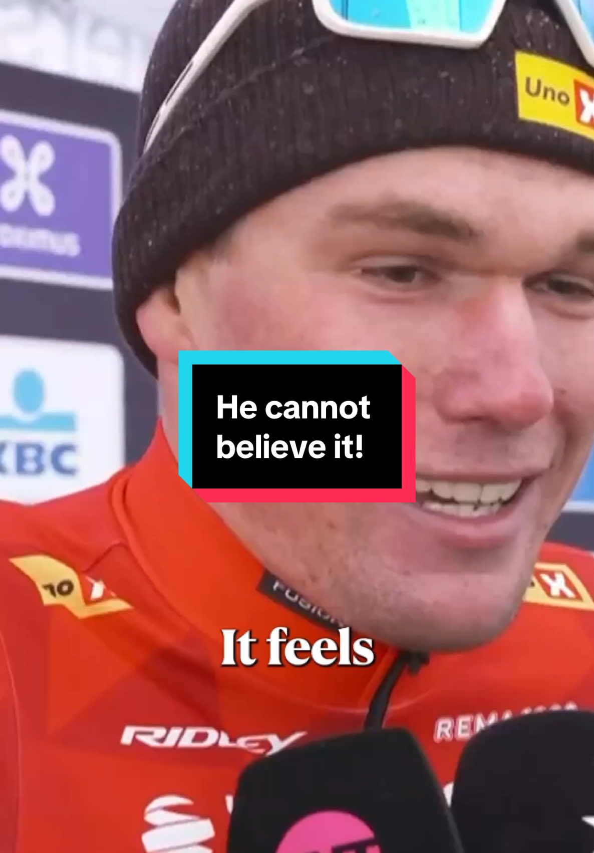 “It’s a strange feeling!” Søren Wærenskjold reflects on the biggest win of his career after a thrilling bunch sprint 🔥