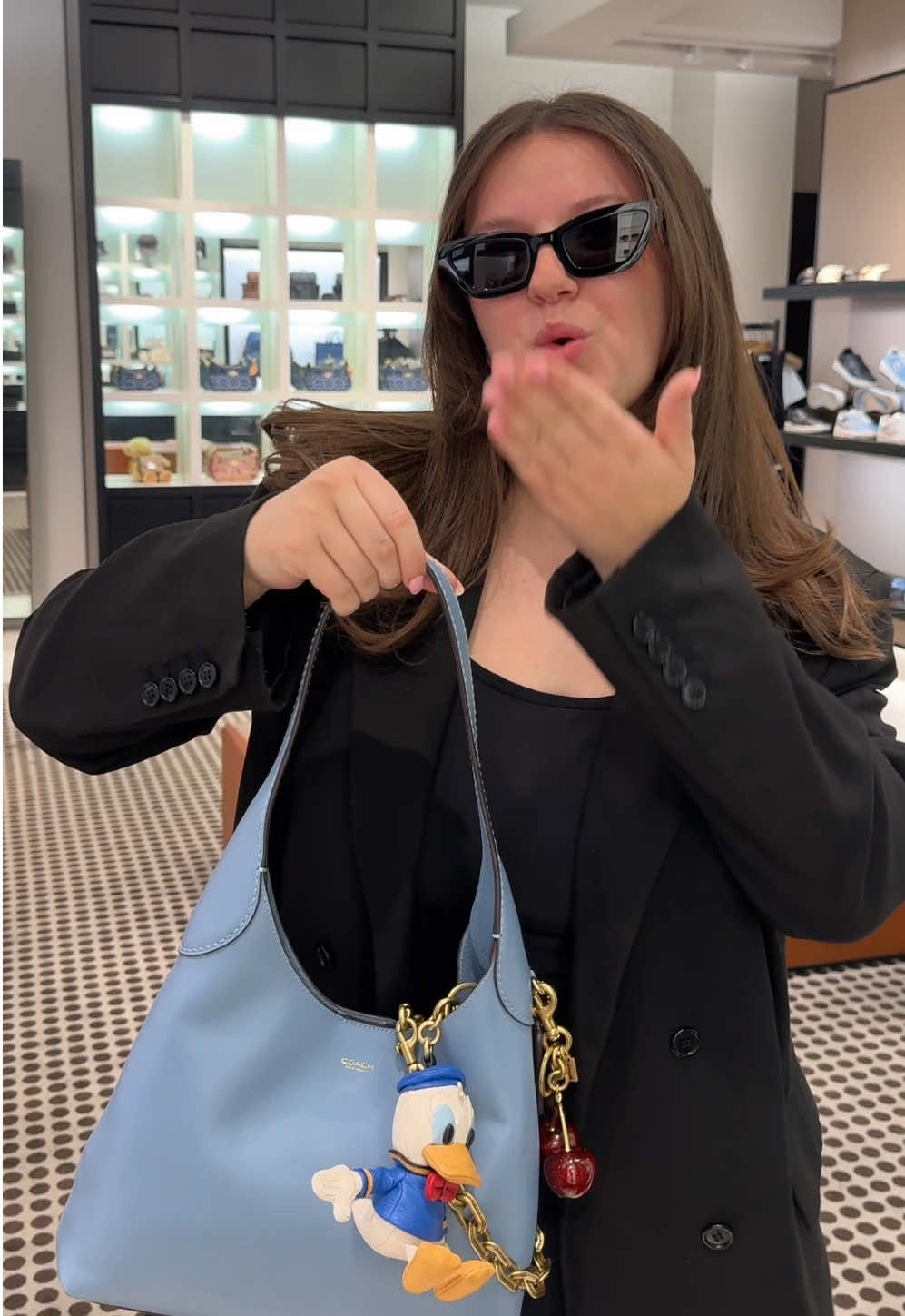 shop now with the link in my bio! 🩵 how gorgeous is the Brooklyn Shoulder Bag 28 in Bluebell? ✨ @Coach #coachny #coachretailemployee #coachbags #coachtok #coachgirl #coachbrooklynbag #shoulderbags #handbagstyle #springfashiontrends #purseaccessories #bagcharms #bluebag 