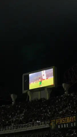 Salam 4-1 🙏🏻 #persebaya #persib #bonek #viking #gbt @Persebaya 