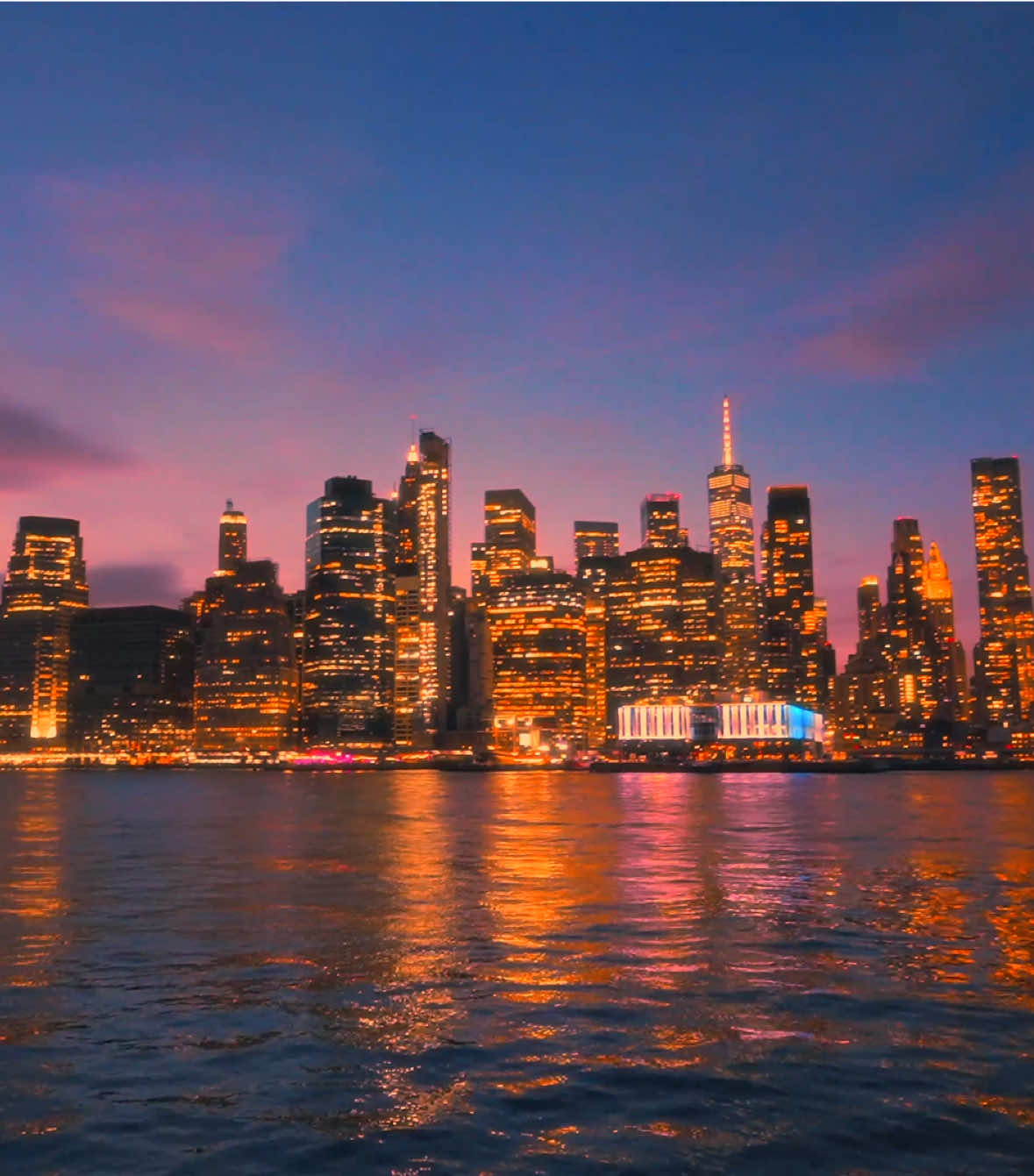 pov: you stumble across this view in nyc #cinematic #cinematography #videography #filmmaking #sunset #travel #sonyalpha #newyork #newyorkcity 