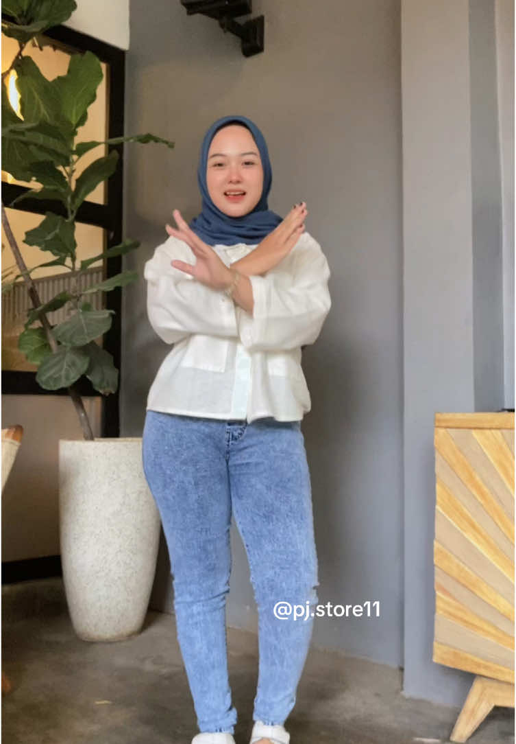 NYAMAN Pwoll deh pake celananya yuk samaan cek keranjang kuning nya yaa   #skinnyjeans #jeansjumbo #ramadhansale #fashiontiktok #outfitngantor #fyp #skinny 