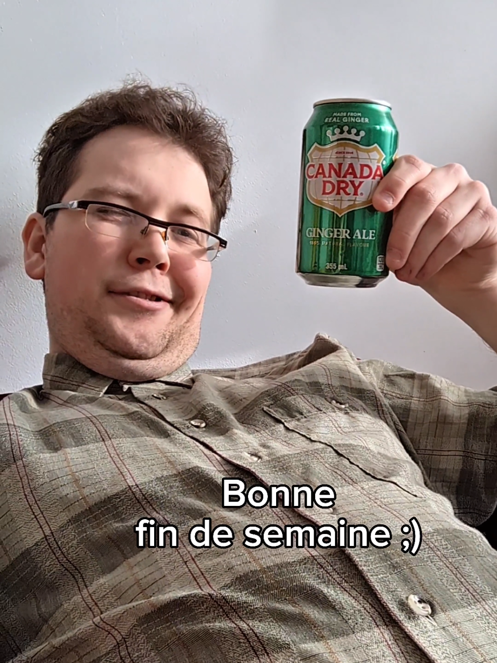 Bonne fin de semaine ;) -Jacques #weekend #canadiantire #gingerale 