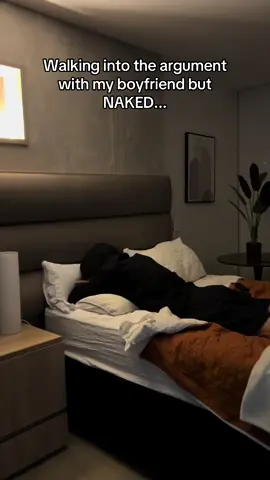 His face when he realised 😂🤭 #prank #couple #funny #Relationship #fyp