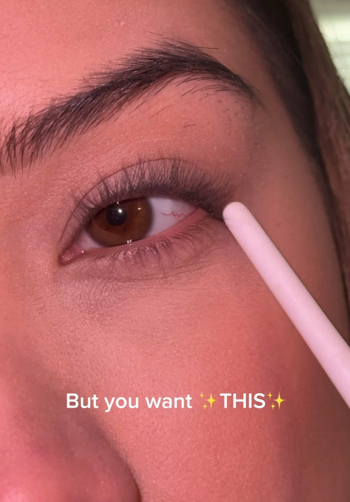 The best affordable lash serum that actually works 🙌✨ #lashes #lashserum #lashgrowth #longlashes #fyp #lashtok #foryoupage #purelyradiantbeauty #lashgoals #viral #trending #lashoil #viralvideo #prostaglandinfree #lashserumresults #beauty #BeautyTok #holygrailproducts #bestseller #eyebrowserum 