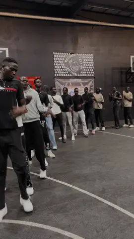 Khor lion boys they don’t joke with Ayaya 🔥💯🤌🏿😍🤭#dinkaculture #dinkatraditionalsong #viral #NBA 