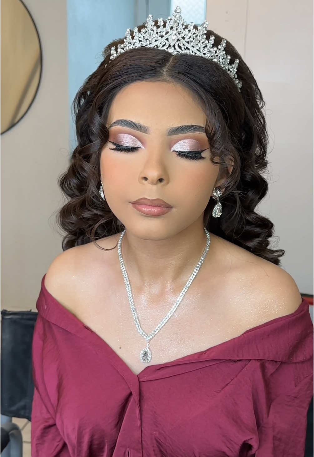 Info on Bio ✨ #quinceañera #quinceanera #quince #quincedress #quinceañeras #quinceañeracheck #quinceparty #quincemakeup #quincehair #losangeles #longbeach #downey #downeyca #downeymua #whittier #paramount #wedding #bride #bridal #wedding #fyp #makeup #mua #orangecounty 