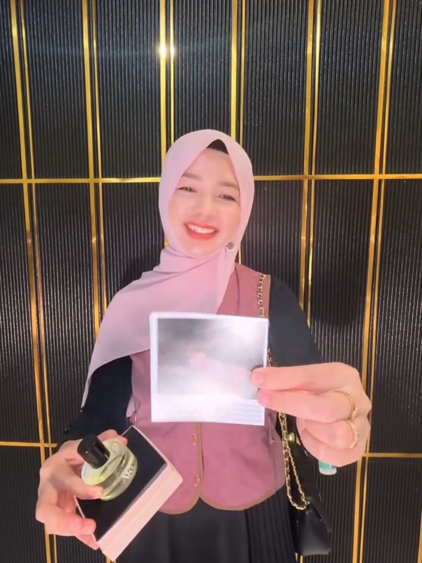 #callunascent #parfum #parfumviral #tiktokshop #tiktokindonesia #calluna #wangi #wangitahanlama 