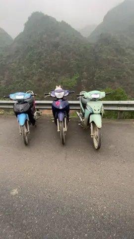 Chán cái thời tiết này.#wave125i_ไฟเลี้ยวบังลม #anhcongnhan #caucanso5 