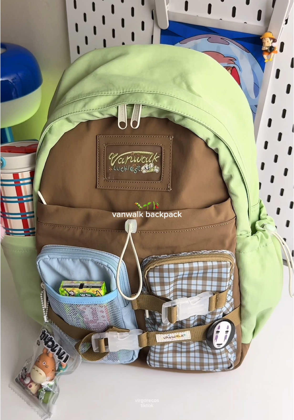 let’s pack my backpack from vanwalk 🌱 @Vanwalk_PhilippinesOfficial #backpack #backpackforschool #ghibli 