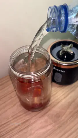 Saatnya buat jus tomat, sat set pake blender portable ini #juice #fyp #fyppppppppppppppppppppppp #rekomendasi 