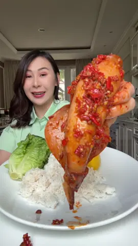 Cumi bunting jumbo , urat jumbo terbaiksss …. #sibungbung #mukbang #kulinerviral #reviewmakanan 