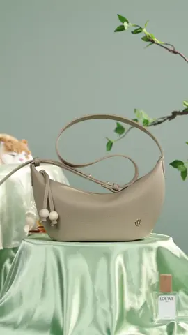 Siap-siap! Livy Bag bakal resmi launching di 3.3 Super Sale! ✨ Stay tuned karena akan ada banyak promo spesial yang nggak boleh kamu lewatkan! Plus, jangan lupa join live kami untuk dapetin kejutan diskon dan hadiah menarik! 🎁🛍️ Mark your calendar & see you there! 💖 #tasselempang #taswanita #fyp #shoptokopedia #SuperBrandDay #Ramadhan2025 #outfitlebaran 