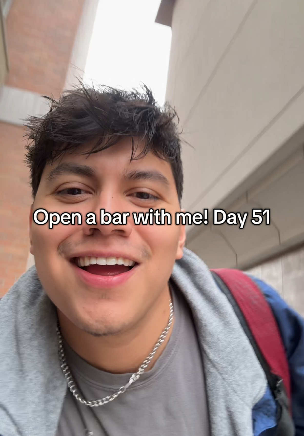 SI SE PUEDE!!  (Day 51/100) #open#bar#latin#king 