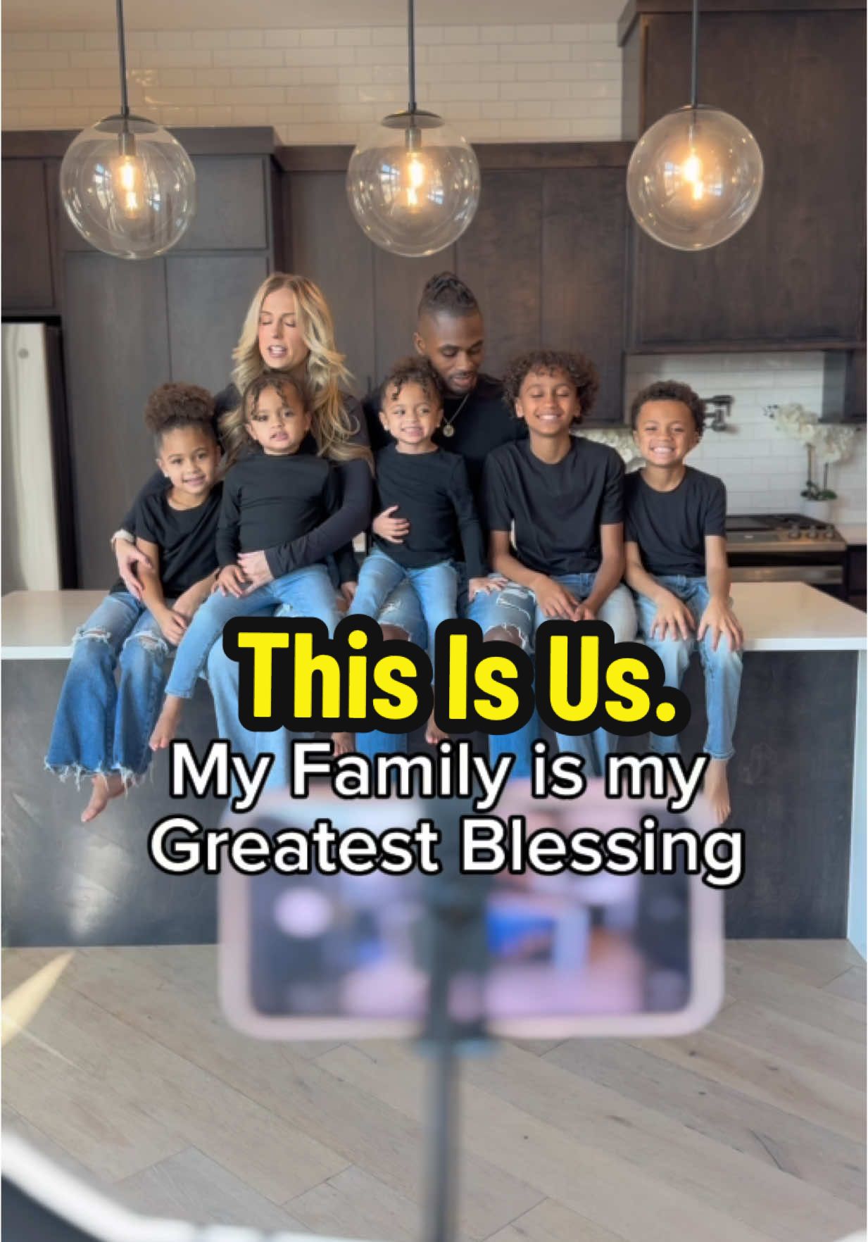 Heart full of #Love home full of #family ♥️👏🏾 @Carrie Young #mylove #parents #dadsoftiktok #bigfamily #makingmemories #cute #ourstory #littlethings #familytime #grateful #blessed #myworld #life #wholesome #dailyvlog 