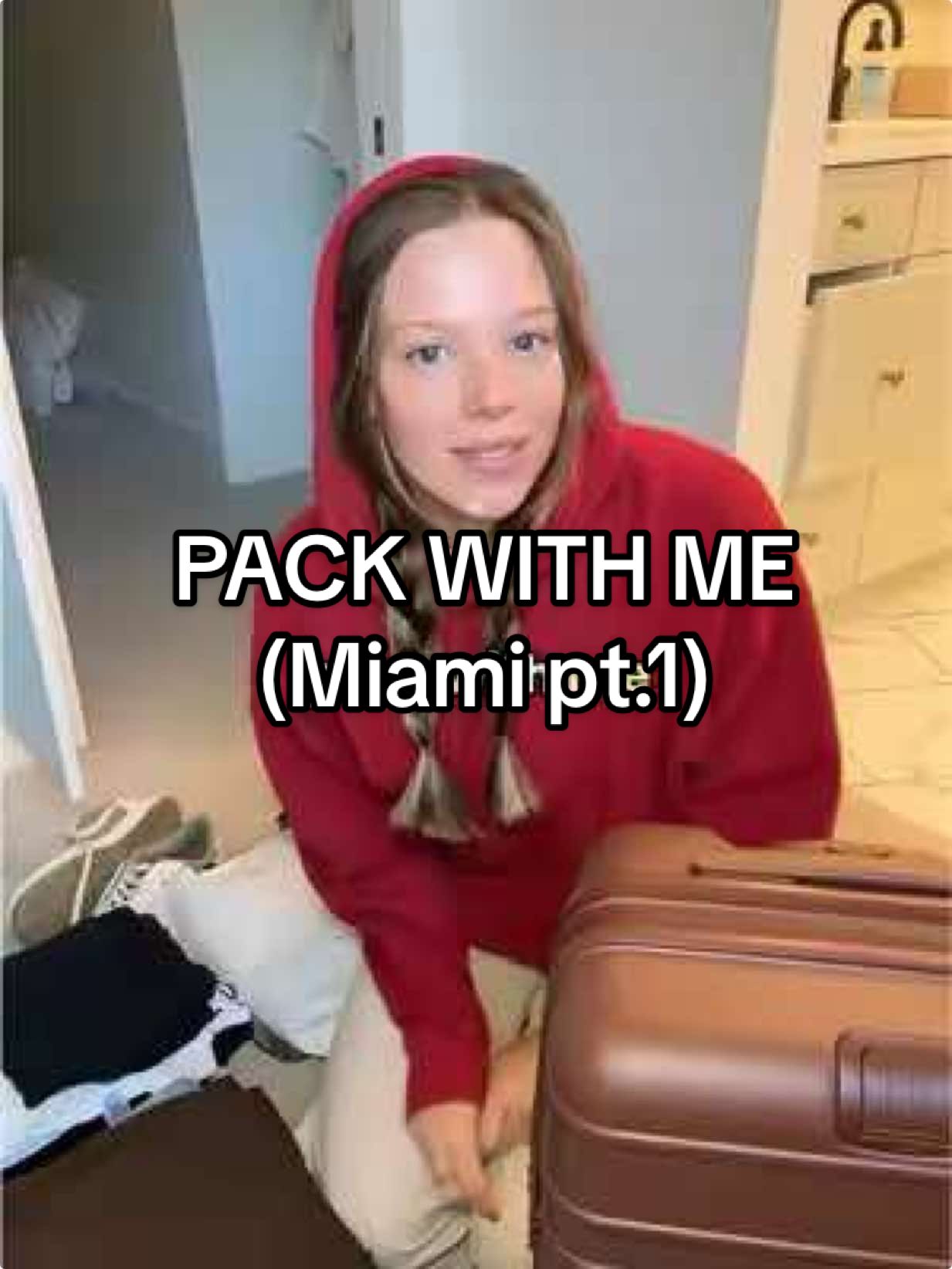 Pack with me for a BÉIS photoshoot in Miami #packwithme #beis #carryon #review #maplecarryon #maple #roller #Vlog #travel #fyp 