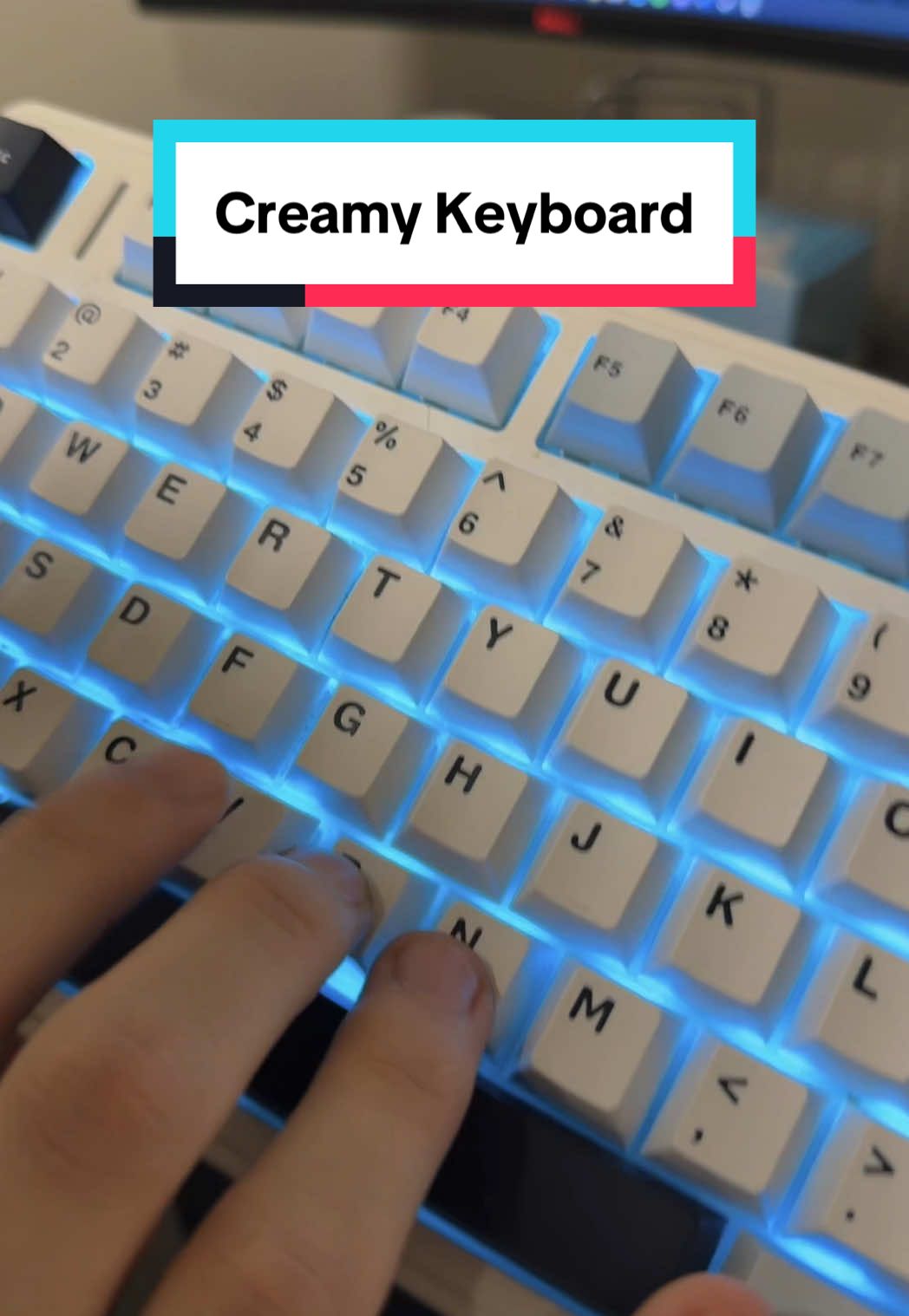 I can’t believe how cheap it is too! #keyboard #wirelesskeyboard #creamy #creamykeyboard #creamykeycaps #hotswap 