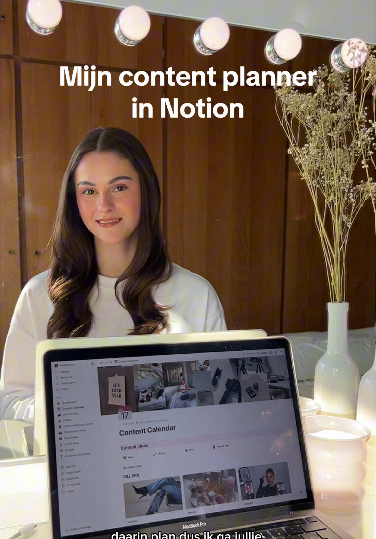Heel veel de vraag gekregen hoe ik mijn content plan in Notion dus ik geef jullie eens een rondleiding 🥰 #notion #notiontemplate #notiontour #notiontok #notiontips #contentplanner #contentcalender #contentcreatortips 