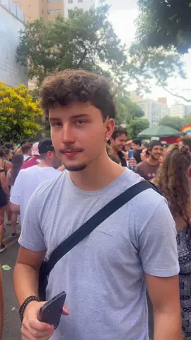 Essa cor me irrita #fy #fredmercuryprateado #fyp #carnaval 