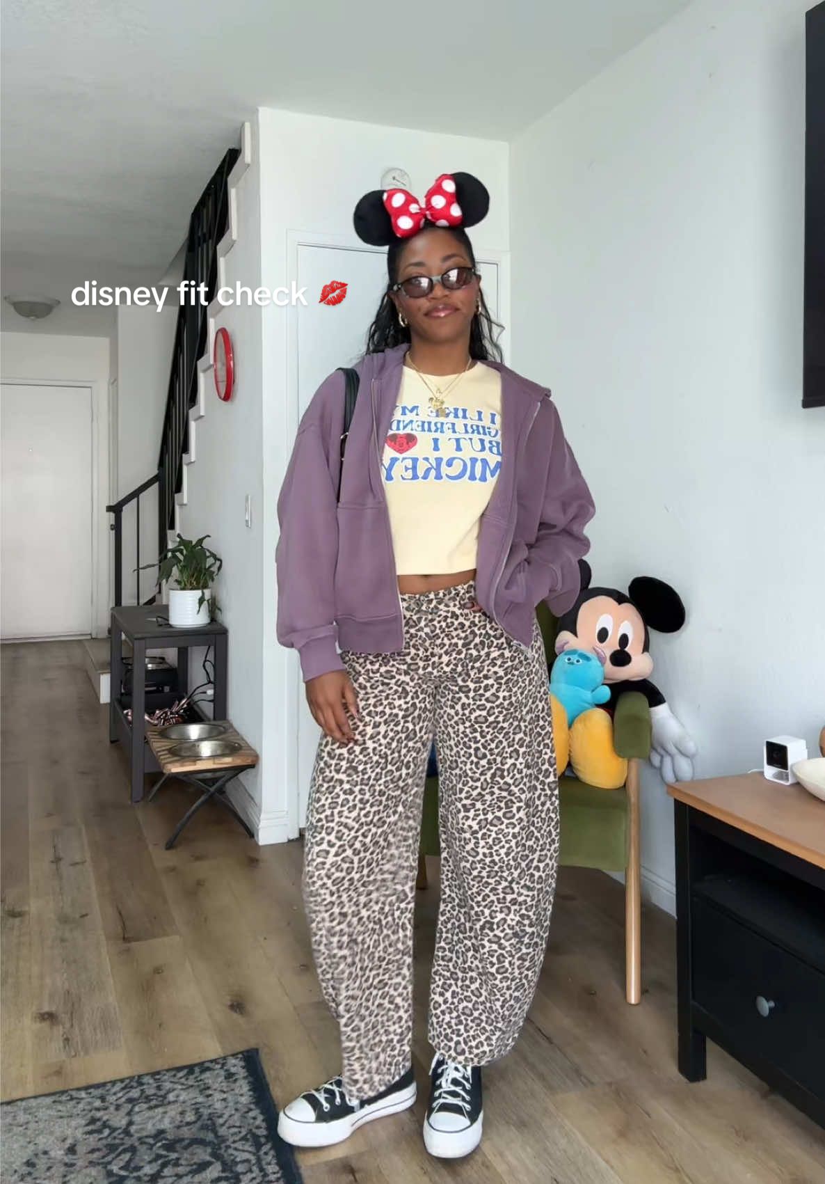 disney fit check 💋 #disney #disneyootd #fitcheck #wlw #disneystyle #disneyfitcheck 