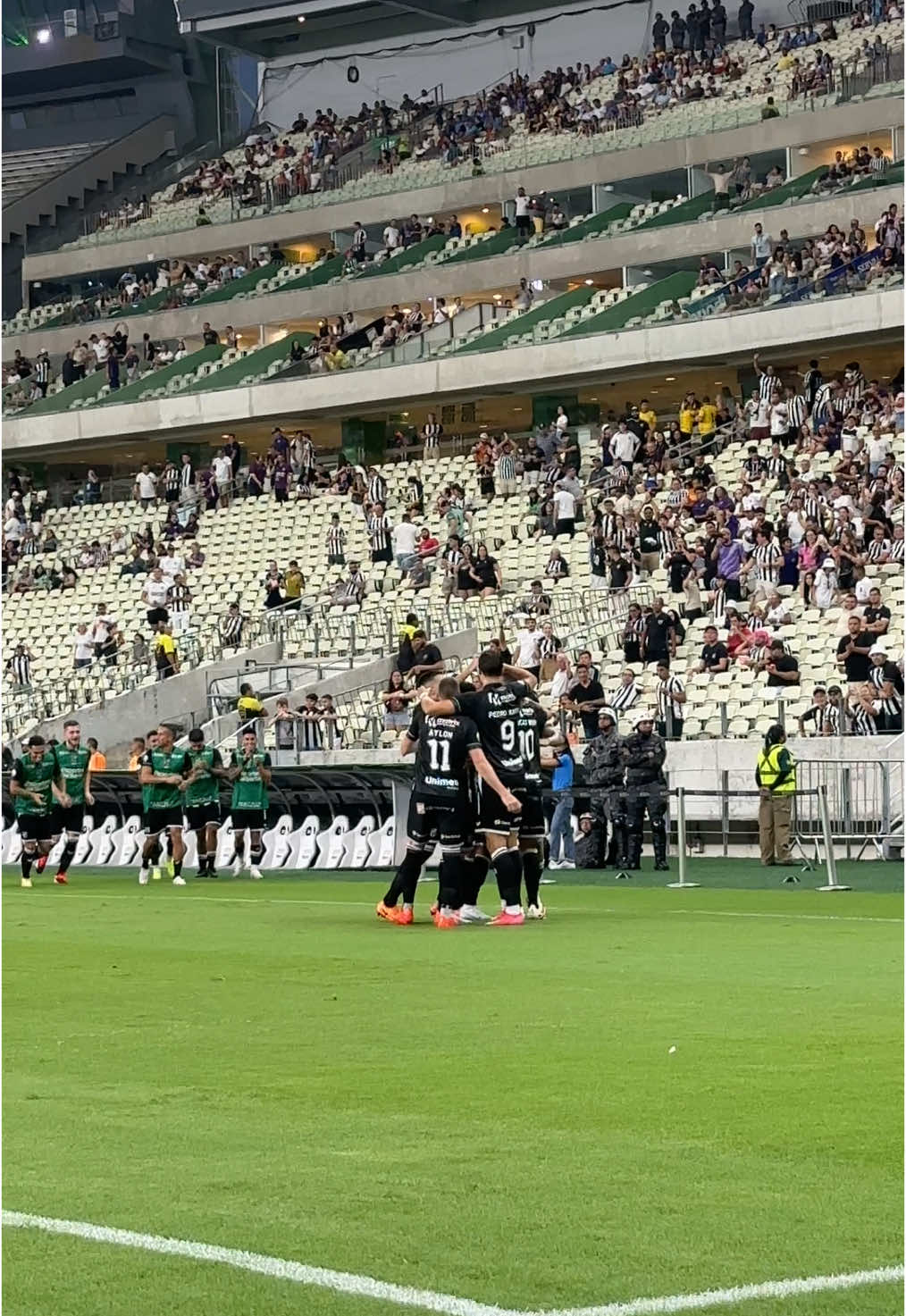 Golaço do nosso 🔟  com assistência do nosso 9️⃣! ⚽️🔥 #CearáSC #SportsonTikTok #CampeonatoCearense2025 