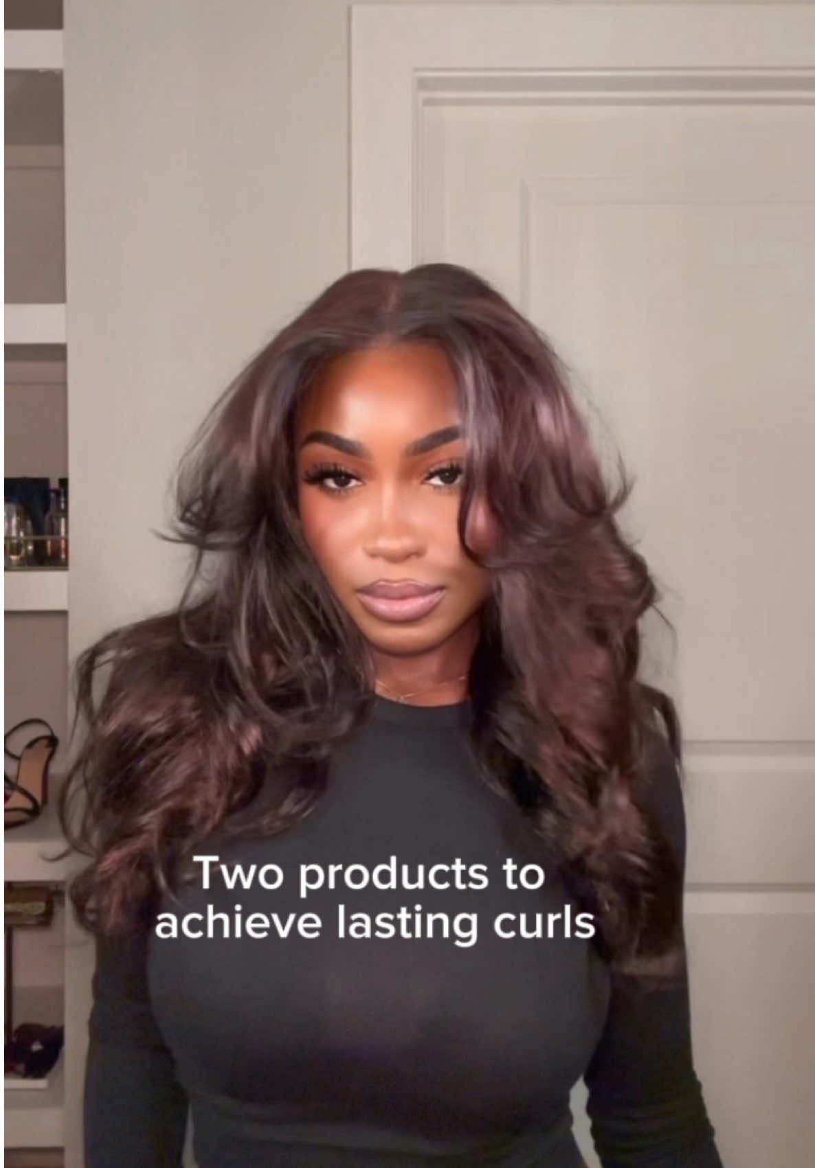 How to get lasting bombshell curls!😘 #bombshell #bombshellcurls #howtocurl #curlhair #curlhairtutorial @TRESemmé #moroccanoil @Moroccanoil @target 