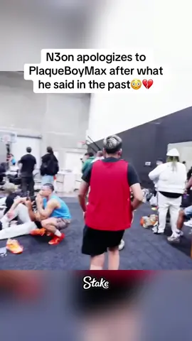 N3on apologizes to PlaqueBoyMax after what he said in the past😳💔 #neon #n3on #n3onclips #Fyp #plaqueboymax #max #adapt #pbm #faze #fazeclan #fivestar #5star plaqueboymax 