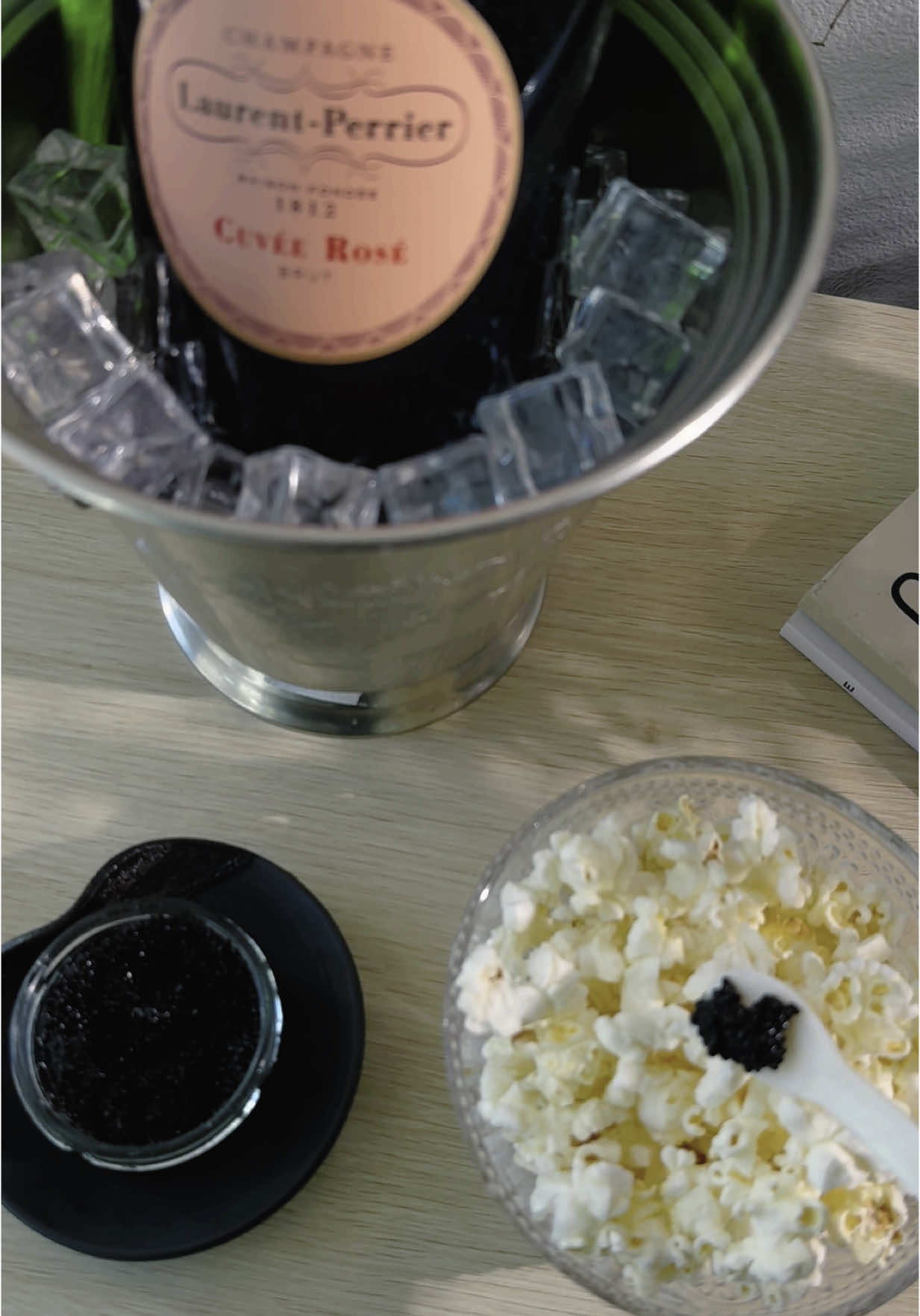 Buttered popcorn, caviar, and champagne the perfect Oscars Snack! #oscarsathome #oscars #caviar  #popcorn 