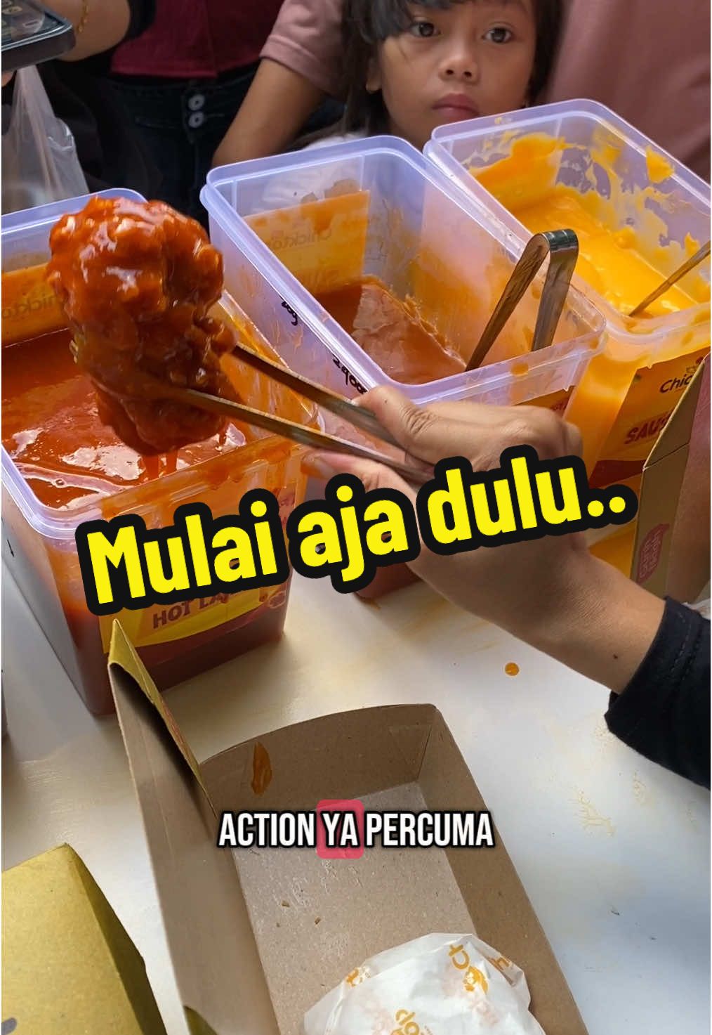 Mulai aja dulu🫵🏻🤩 #chicken #idejualan #kemitraanmurah #ayamcelup #paketusahamurah #trending #idejualanmodalkecil #jualanlaris #ayam #masukberanda #ayamcelupviral #bosmuda #usahasendiri #chicktop #xyabca #berkahramadhan #SmallBusiness 