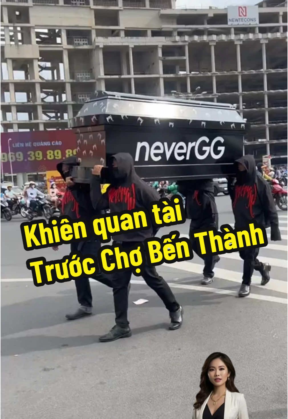 Xác Minh nhóm 4 người khiên quan tài đi trước chợ bến thành, quận 1, TP. HCM, #TinNóng #tinnhanh #tinnhanhmoingay24h #XuHướng #xuhuong #capcut 