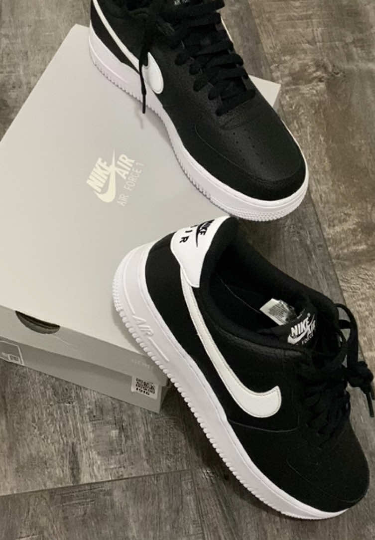 Nike Air Force 1 ‘07 ‘Black White’ #sneakers #sneakerhead #sneakerheads #sneaker #shoes #fashion #tiktokshop #tiktokshopping #tiktokshopfinds #nike #airforce1 #airforceone #nikeairforce1 #nikeairforceone 